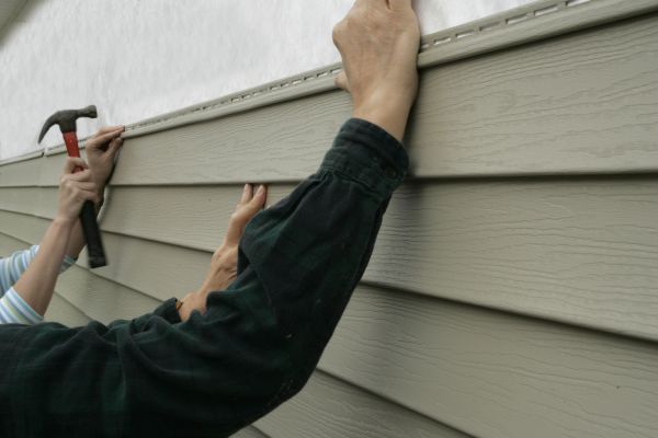 Insulated Siding Installation in Auburn